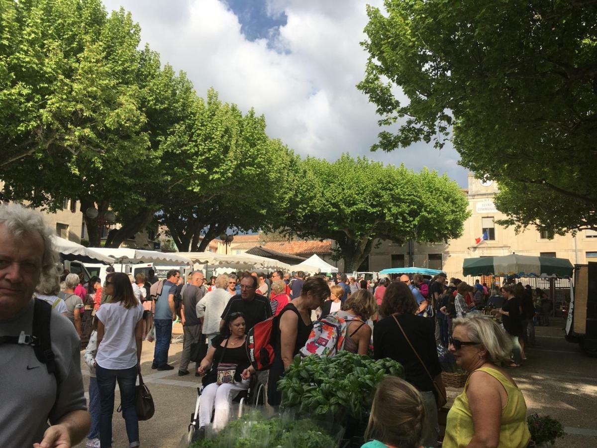 "La Place Du Village" Bedoin Bagian luar foto